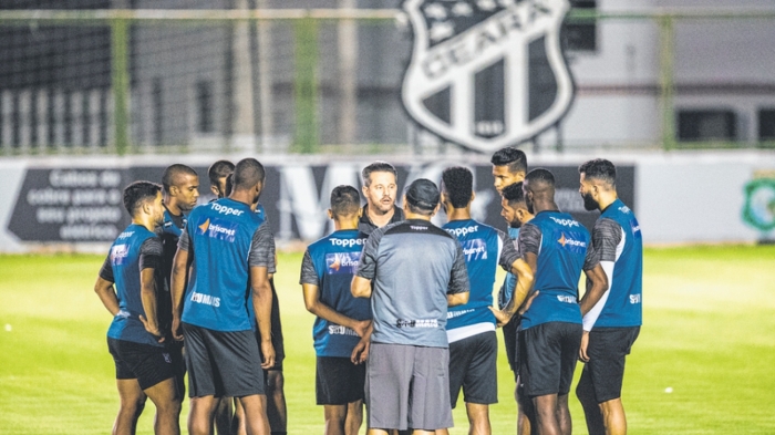 Ceará recebe Corinthians no Castelão para confirmar fico na Série A