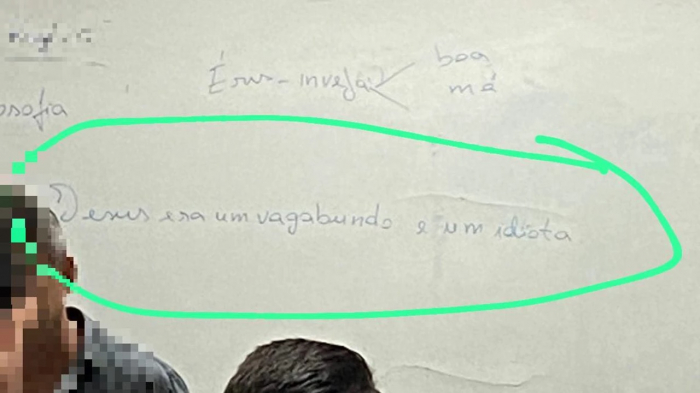 Alunos acusam professor de ofender Jesus Cristo em aula no CE; Seduc apura intolerância religiosa