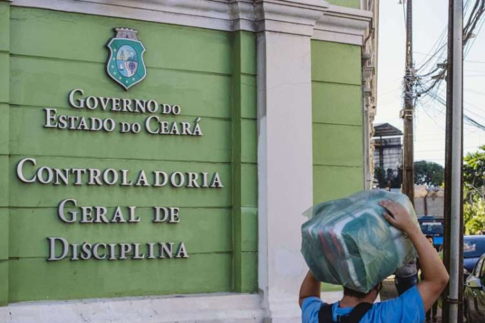 Delegado é afastado após acusação de invadir escola da filha em Fortaleza 