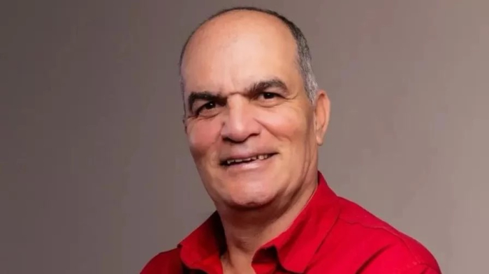 Vice-prefeito de cidade baiana morre após mal súbito durante comício