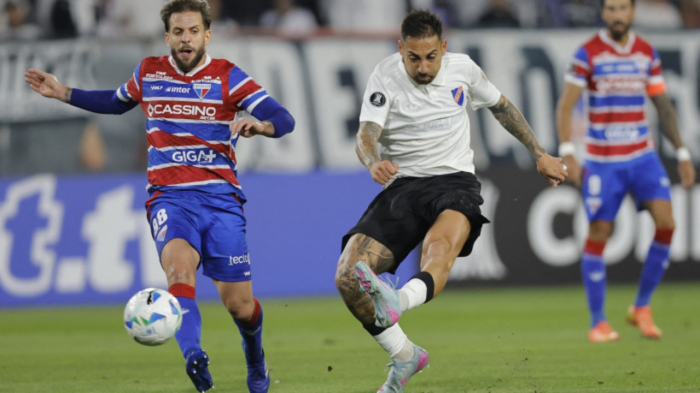 Conmebol determina vitória do Fortaleza na Libertadores em jogo cancelado diante do Colo-Colo